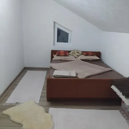 Apartment Nurka *